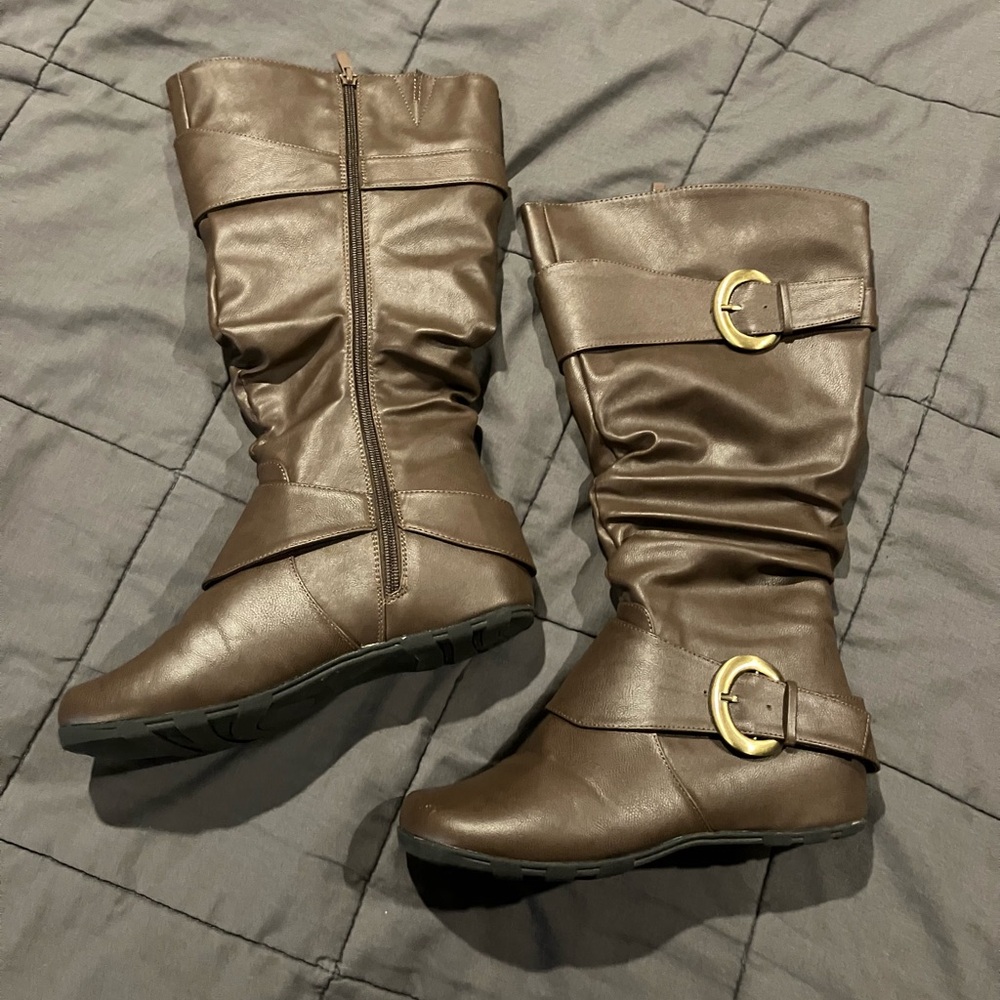 Journee Collection Jester Brown Boots with Buckle Details 8